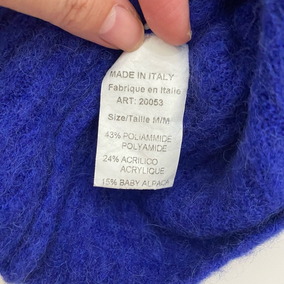 Italian Electric Blue Sweater - Picture 4 of 7